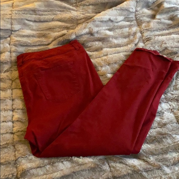 Red Jeans - Picture 3 of 3